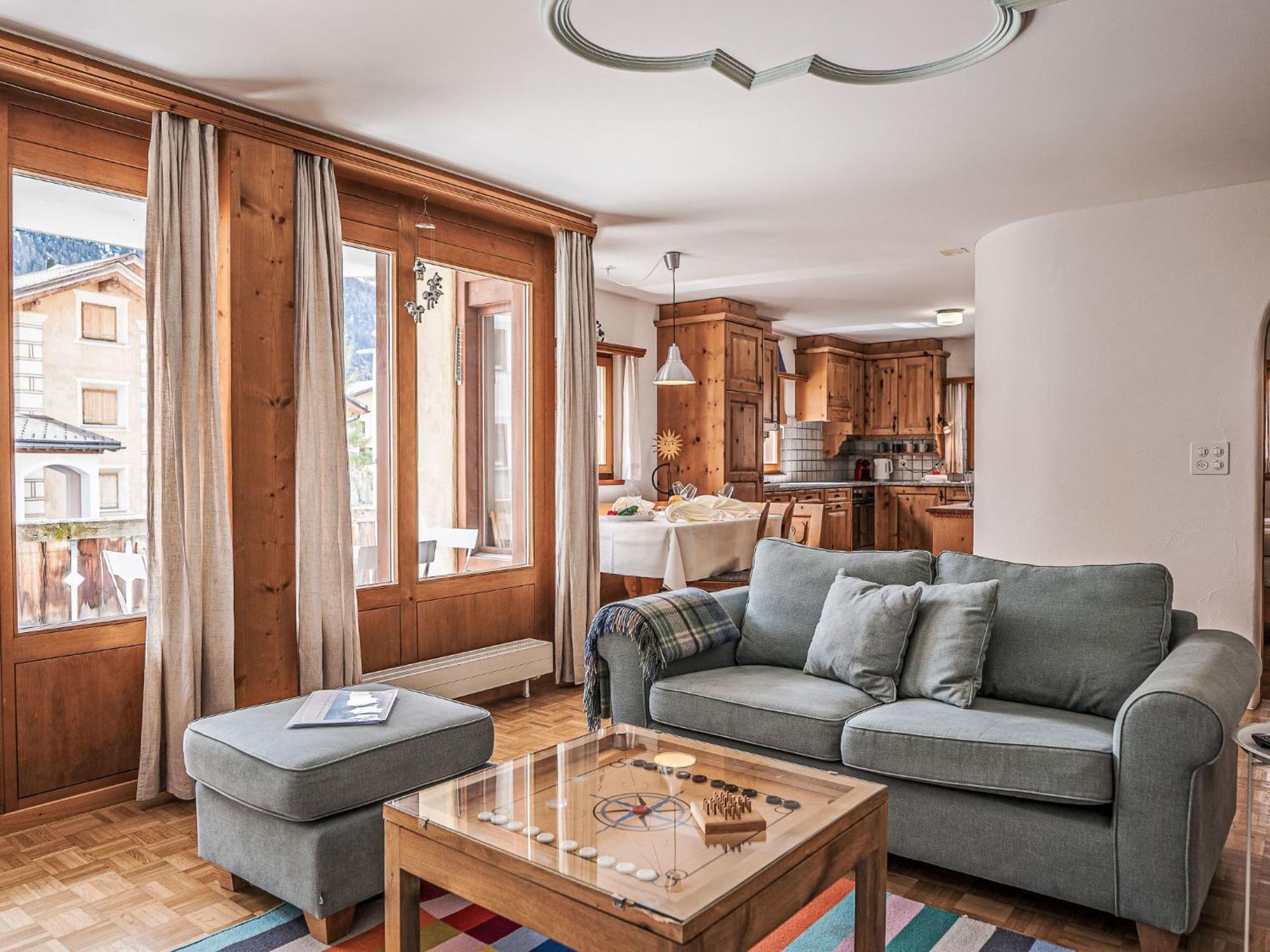 Apartment Chesa Mezzaun By Interhome 楚茨 外观 照片